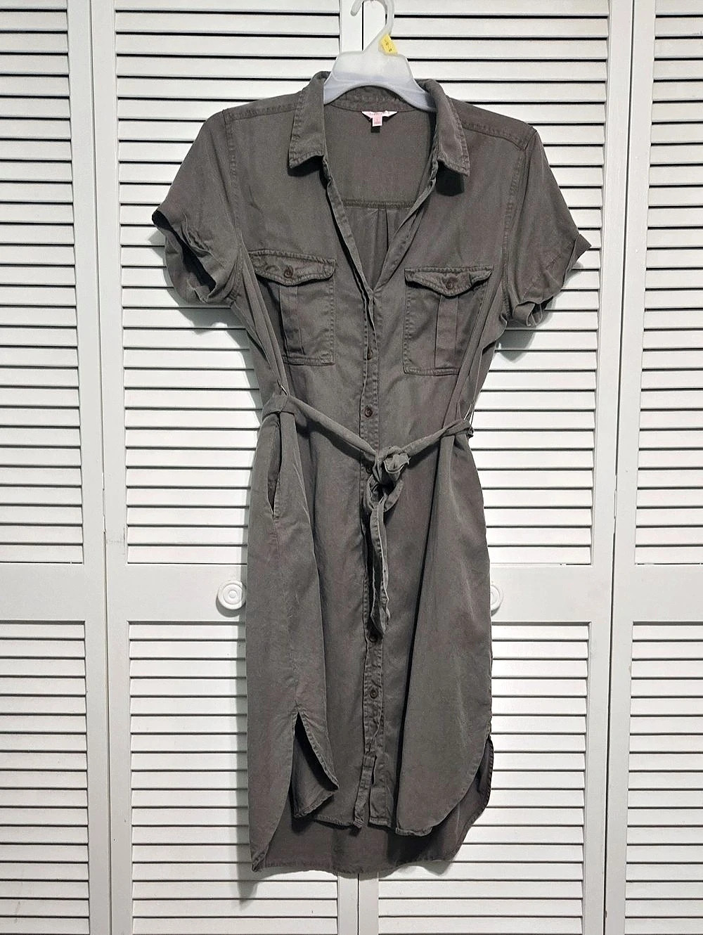 Teddy Rose Utility Shirt Dress in Olive Green Size Large